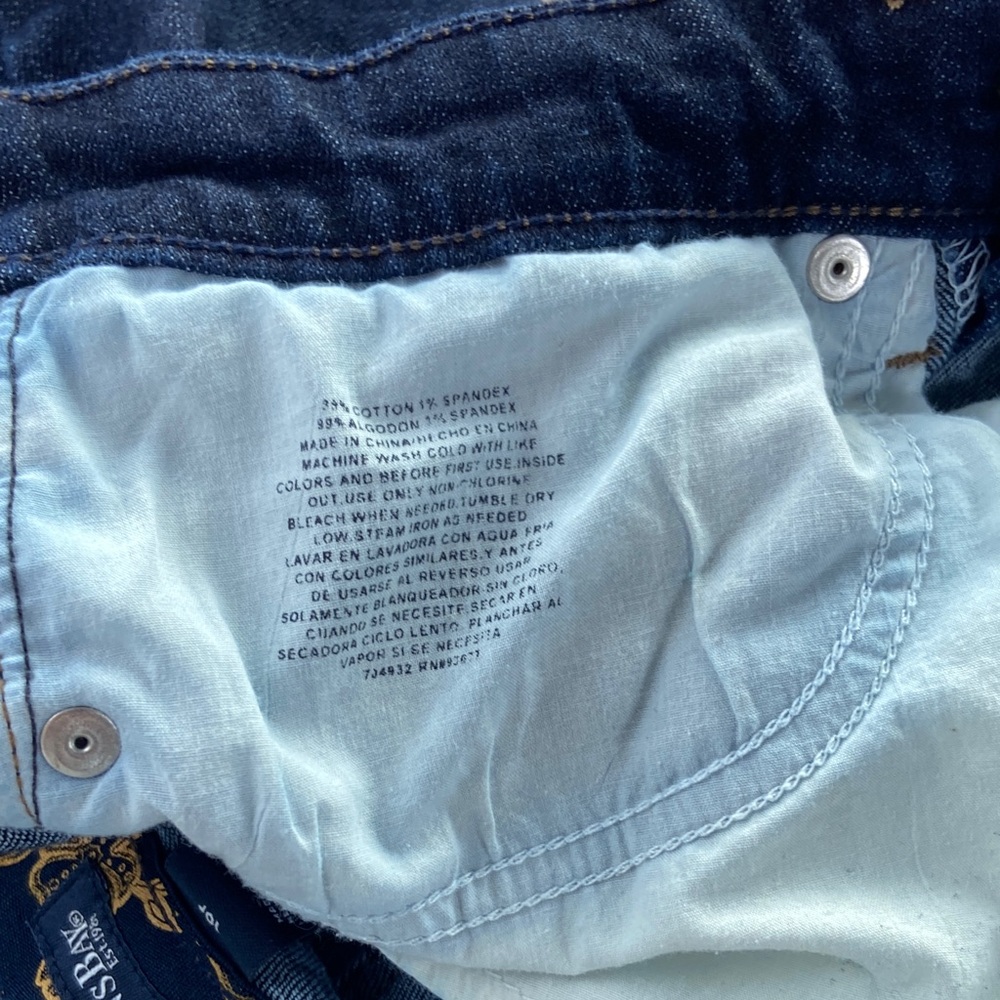 3/$12 St. John's Bay Dark Wash Capri Cropped Jeans Stretch Low Rise 10 P 32x21 - Picture 11 of 11
